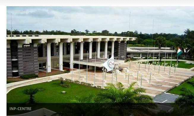 les 3 tours jumelles abidjan