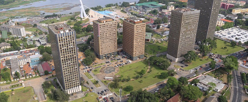 les 3 tours jumelles abidjan