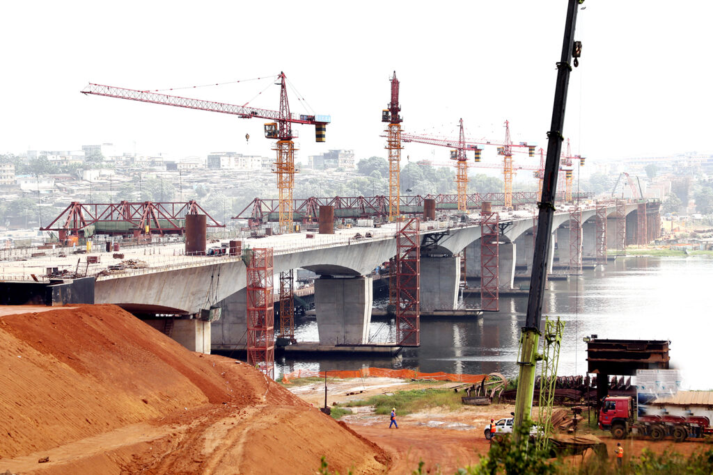 les 3 tours jumelles abidjan